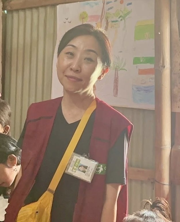 Esther Cho during volunteer service in Bangladesh